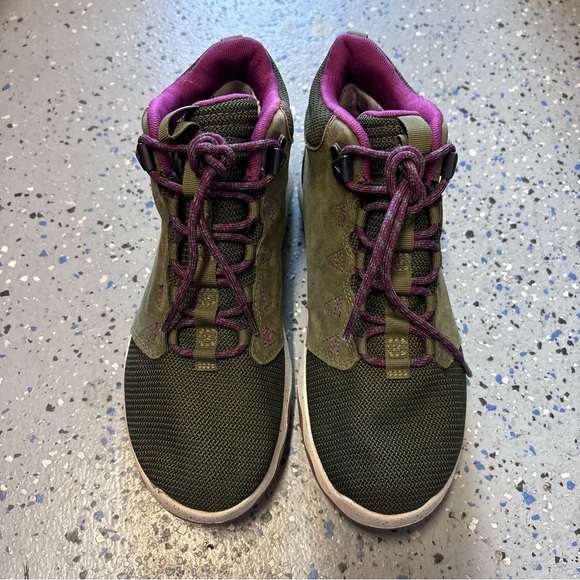 Teva Arrowood Mid Waterproof Hiking Sneaker Boots Size 8 - Picture 4 of 12